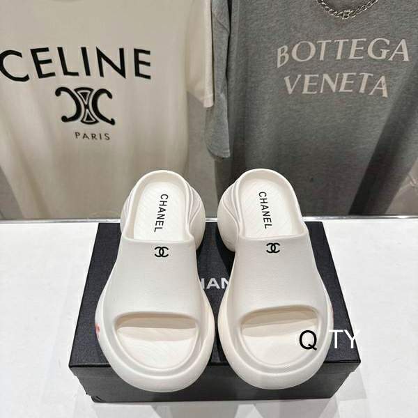 Picture of Chanel Slippers _SKUChanelsz35-40TY05013127